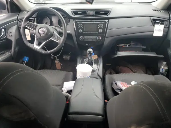 KNMAT2MV7HP607903 2017 NISSAN ROGUE - Image 8