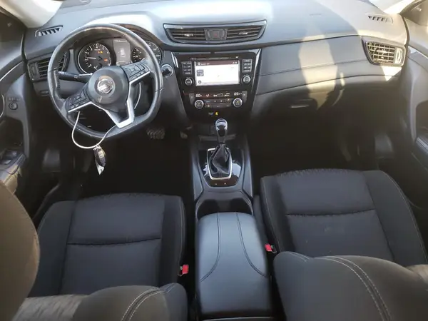 KNMAT2MV7HP615659 2017 NISSAN ROGUE - Image 8
