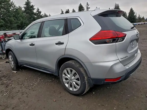 KNMAT2MV7HP616343 2017 NISSAN ROGUE - Image 2