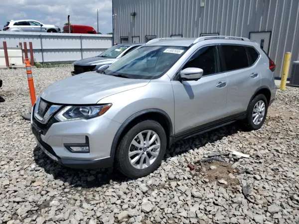 KNMAT2MV7HP618108 2017 NISSAN ROGUE - Image 1