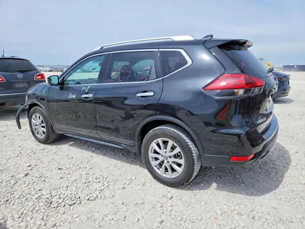 KNMAT2MV7JP501649 2018 NISSAN ROGUE - Image 2