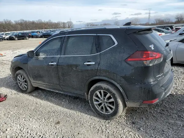 KNMAT2MV7JP505751 2018 NISSAN ROGUE - Image 2