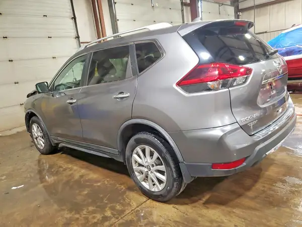 KNMAT2MV7JP507046 2018 NISSAN ROGUE - Image 2