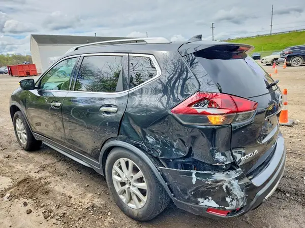 KNMAT2MV7JP507175 2018 NISSAN ROGUE - Image 2