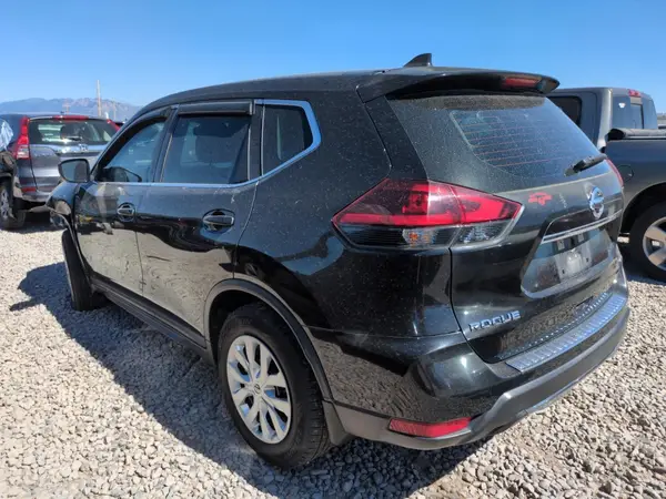 KNMAT2MV7JP508598 2018 NISSAN ROGUE - Image 2