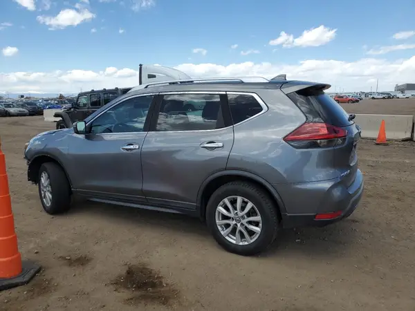 KNMAT2MV7JP509881 2018 NISSAN ROGUE - Image 2