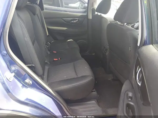 KNMAT2MV7JP509959 2018 NISSAN ROGUE - Image 8