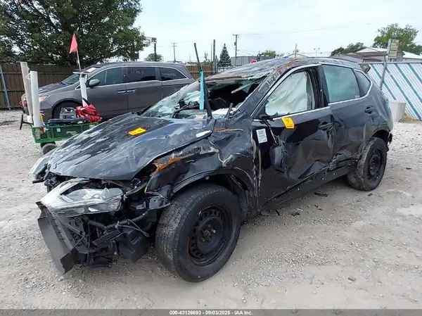 KNMAT2MV7JP511243 2018 NISSAN ROGUE - Image 2