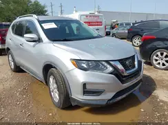 KNMAT2MV7JP512411 2018 NISSAN ROGUE