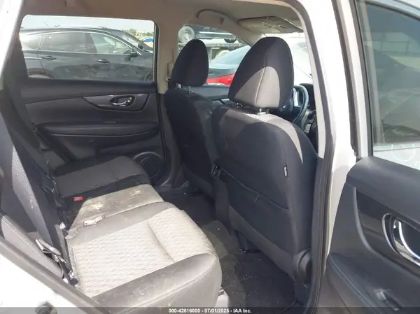 KNMAT2MV7JP512411 2018 NISSAN ROGUE - Image 8