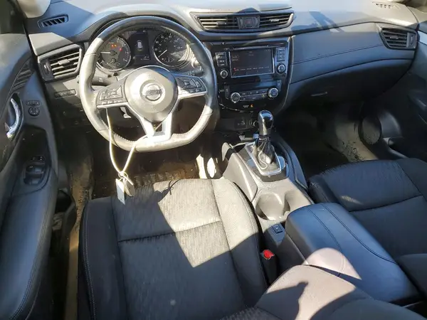 KNMAT2MV7JP513512 2018 NISSAN ROGUE - Image 8