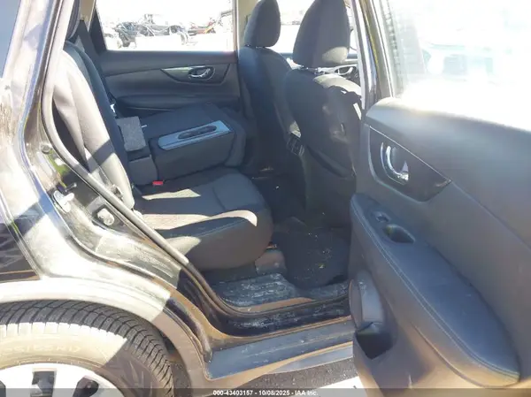 KNMAT2MV7JP514806 2018 NISSAN ROGUE - Image 8