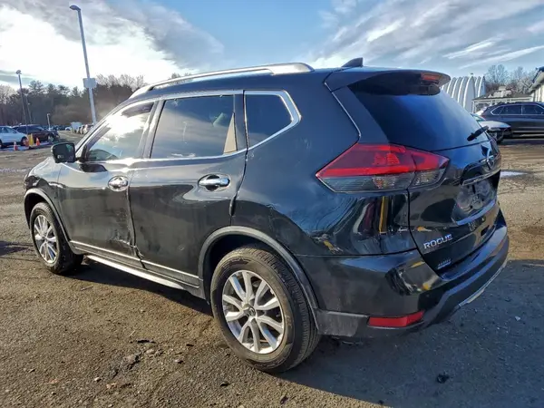 KNMAT2MV7JP515955 2018 NISSAN ROGUE - Image 2