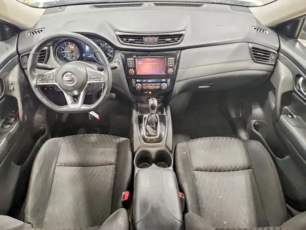 KNMAT2MV7JP519195 2018 NISSAN ROGUE - Image 8