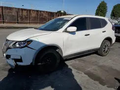 KNMAT2MV7JP520895 2018 NISSAN ROGUE