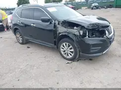 KNMAT2MV7JP523683 2018 NISSAN ROGUE