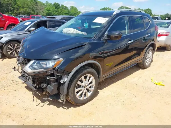 KNMAT2MV7JP534697 2018 NISSAN ROGUE - Image 2