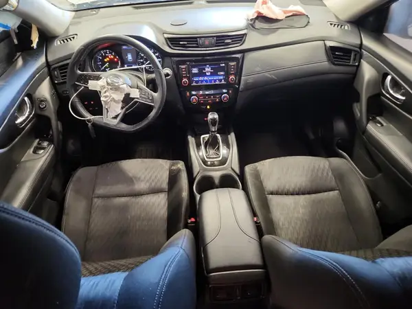 KNMAT2MV7JP535140 2018 NISSAN ROGUE - Image 8