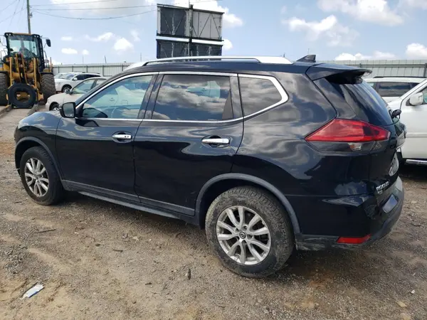 KNMAT2MV7JP538975 2018 NISSAN ROGUE - Image 2