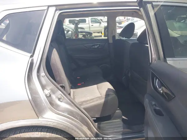 KNMAT2MV7JP540998 2018 NISSAN ROGUE - Image 8