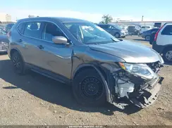KNMAT2MV7JP544033 2018 NISSAN ROGUE