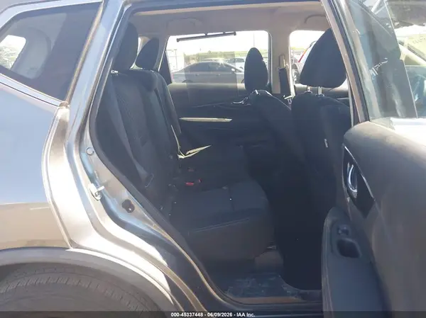 KNMAT2MV7JP544033 2018 NISSAN ROGUE - Image 8
