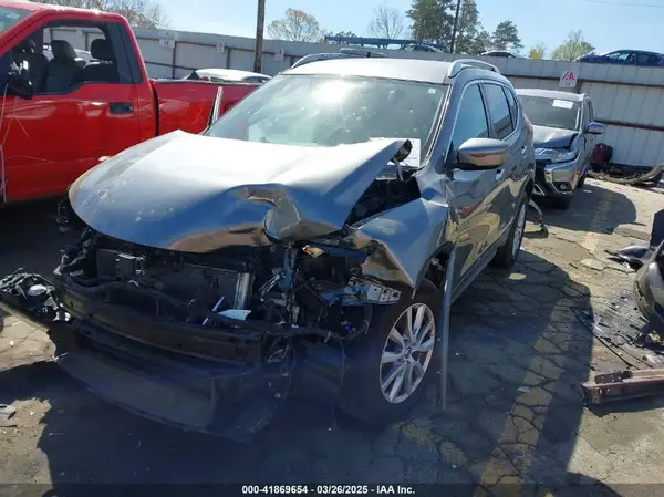 KNMAT2MV7JP545098 2018 NISSAN ROGUE - Image 2