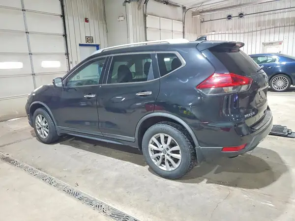 KNMAT2MV7JP559728 2018 NISSAN ROGUE - Image 2