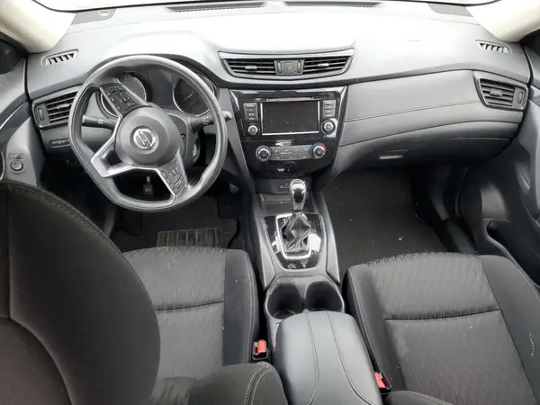 KNMAT2MV7JP567277 2018 NISSAN ROGUE - Image 8