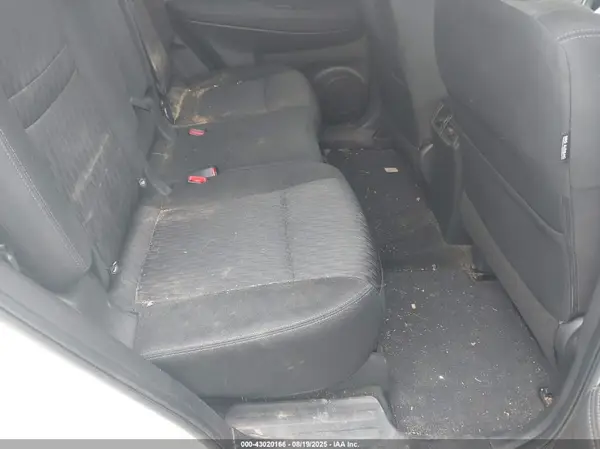 KNMAT2MV7JP567456 2018 NISSAN ROGUE - Image 8