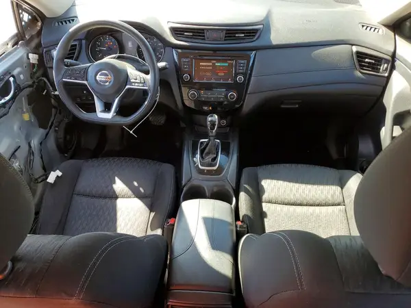 KNMAT2MV7JP569997 2018 NISSAN ROGUE - Image 8