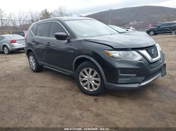 KNMAT2MV7JP571331 2018 NISSAN ROGUE - Image 1