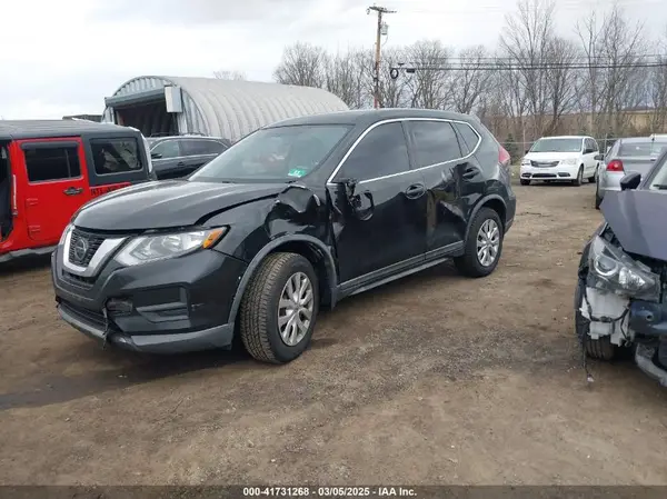 KNMAT2MV7JP571331 2018 NISSAN ROGUE - Image 2