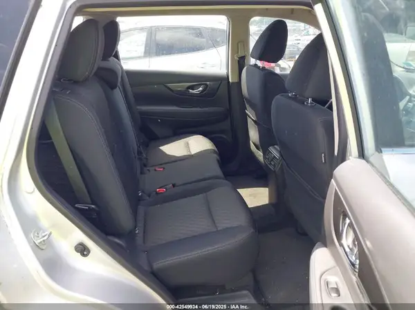 KNMAT2MV7JP571541 2018 NISSAN ROGUE - Image 8