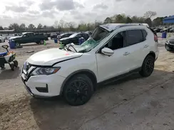 KNMAT2MV7JP572804 2018 NISSAN ROGUE