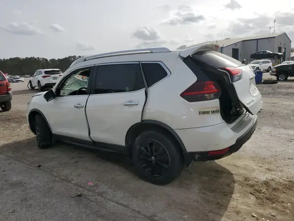 KNMAT2MV7JP572804 2018 NISSAN ROGUE - Image 2