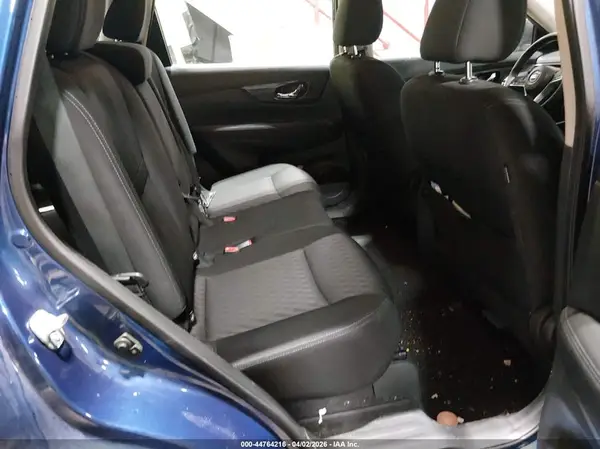 KNMAT2MV7JP573726 2018 NISSAN ROGUE - Image 8