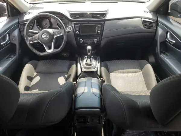 KNMAT2MV7JP582913 2018 NISSAN ROGUE - Image 8