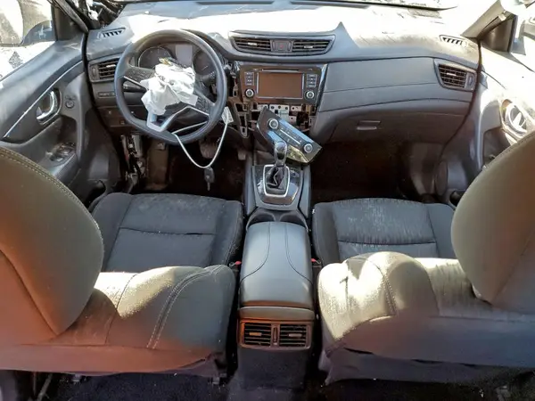 KNMAT2MV7JP583415 2018 NISSAN ROGUE - Image 8