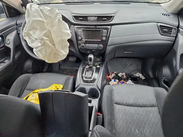 KNMAT2MV7JP586671 2018 NISSAN ROGUE - Image 8