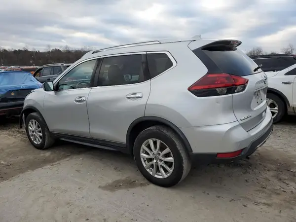 KNMAT2MV7JP594270 2018 NISSAN ROGUE - Image 2