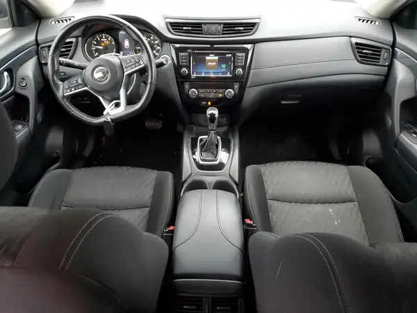 KNMAT2MV7JP594270 2018 NISSAN ROGUE - Image 8