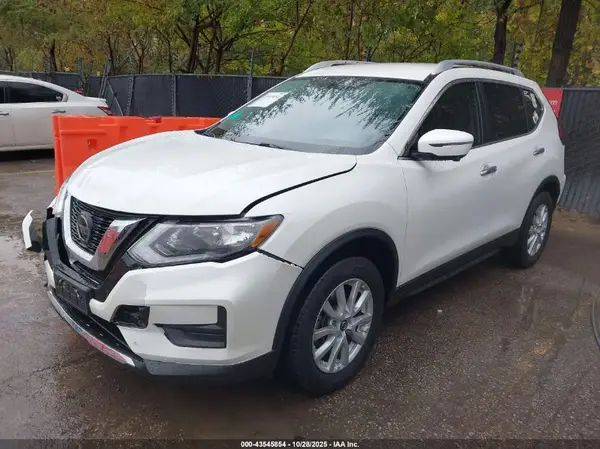 KNMAT2MV7JP595242 2018 NISSAN ROGUE - Image 2