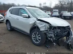 KNMAT2MV7JP598545 2018 NISSAN ROGUE