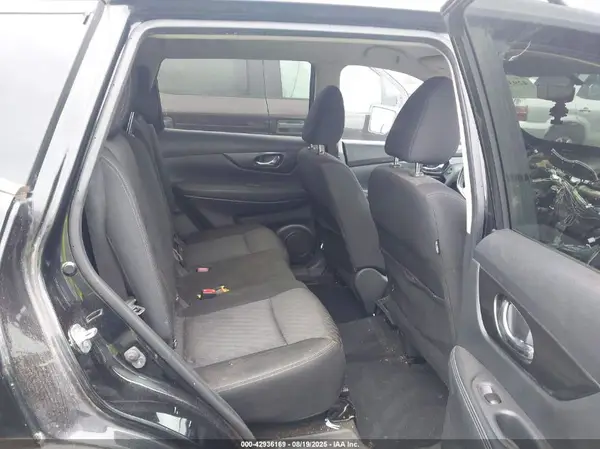 KNMAT2MV7JP600407 2018 NISSAN ROGUE - Image 8