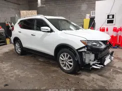 KNMAT2MV7JP600519 2018 NISSAN ROGUE