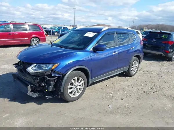 KNMAT2MV7JP605154 2018 NISSAN ROGUE - Image 2