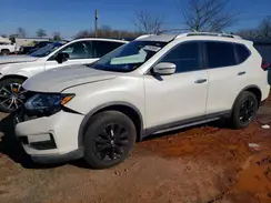 KNMAT2MV7JP605512 2018 NISSAN ROGUE