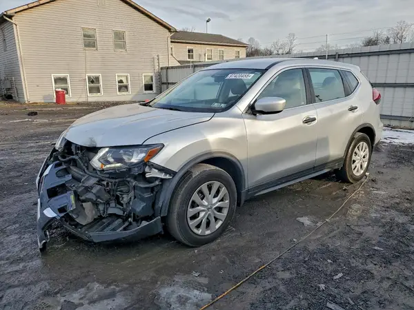 KNMAT2MV7JP607695 2018 NISSAN ROGUE - Image 1