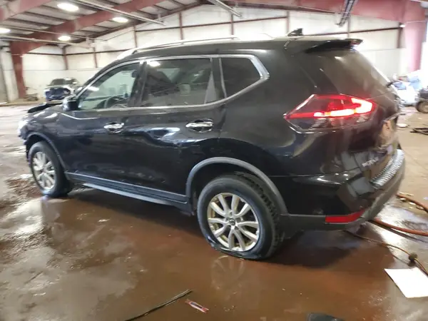 KNMAT2MV7JP613383 2018 NISSAN ROGUE - Image 2